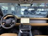 Land Rover Defender 2025