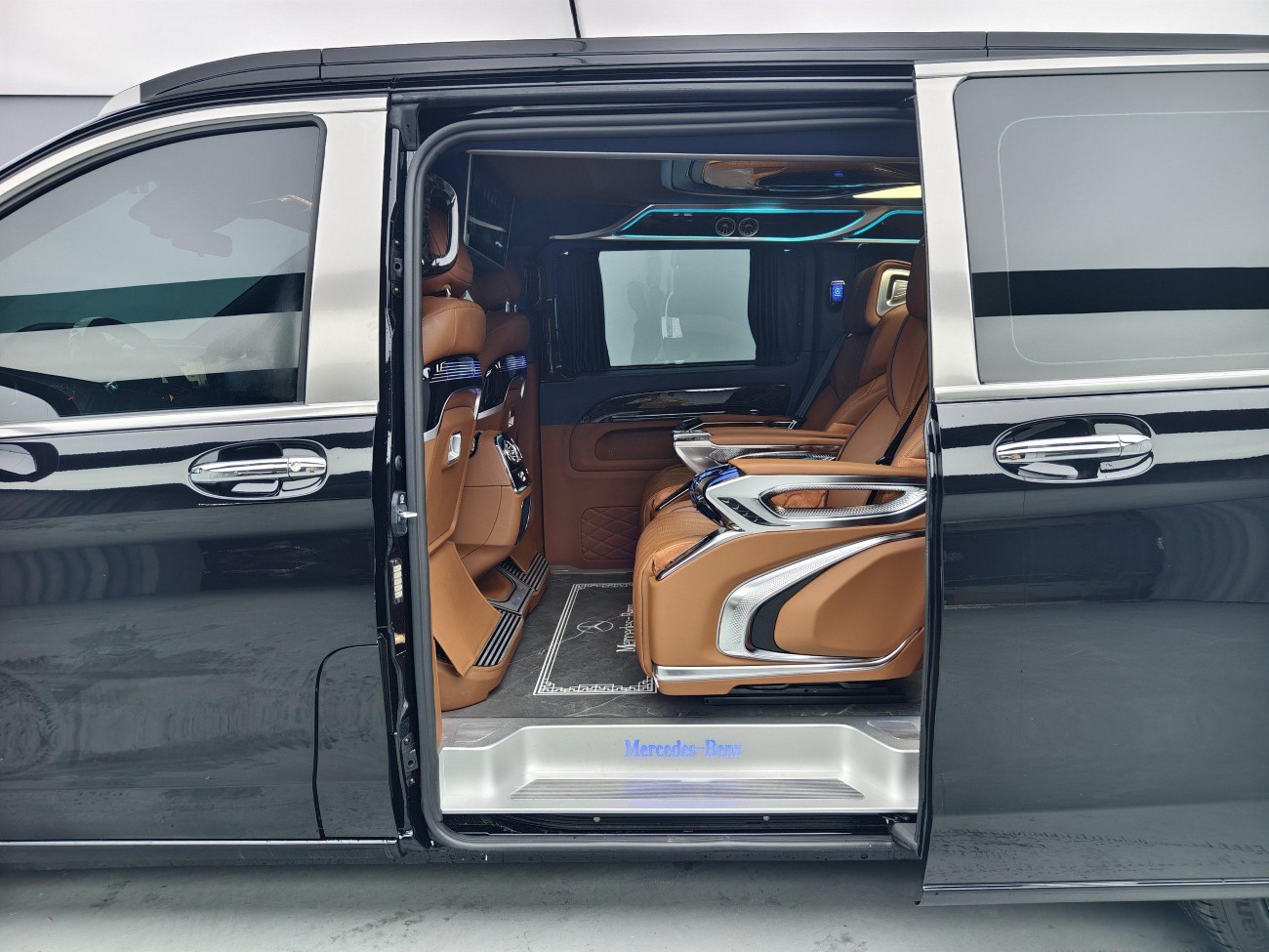 Mercedes-Benz Vito 2024