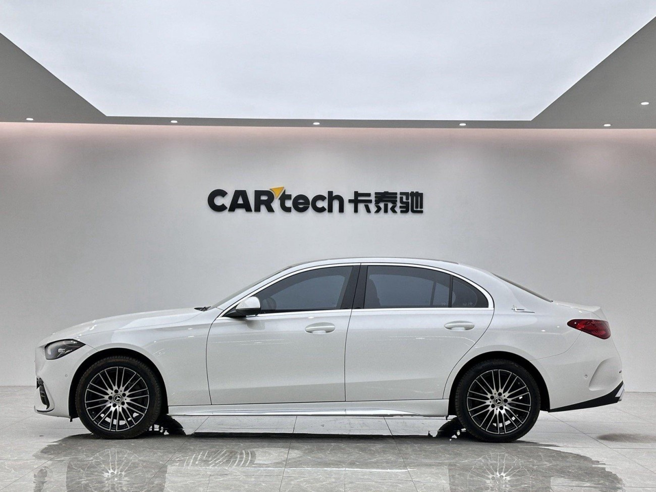 Mercedes-Benz C 260 L 2024
