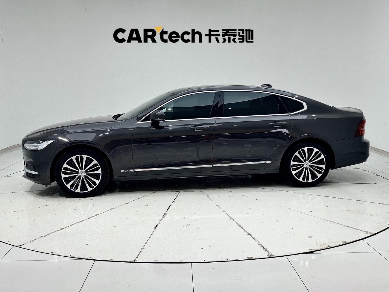 Volvo S90 2024