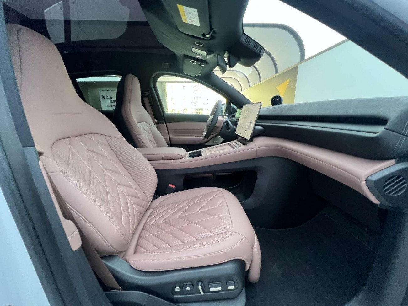 NIO EC6 2025