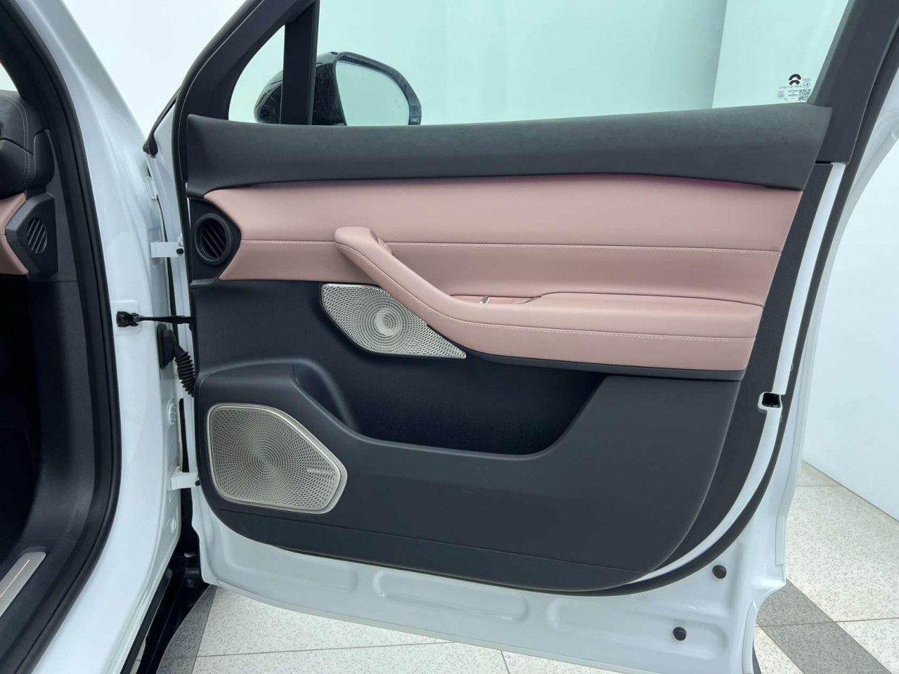 NIO EC6 2025
