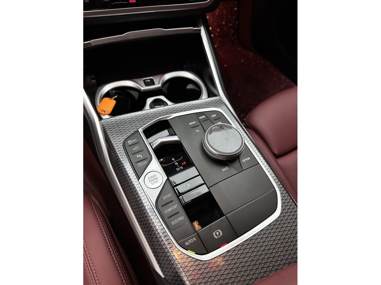 BMW 325Li 2023