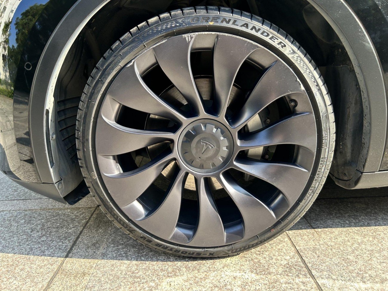Tesla Model Y 2022