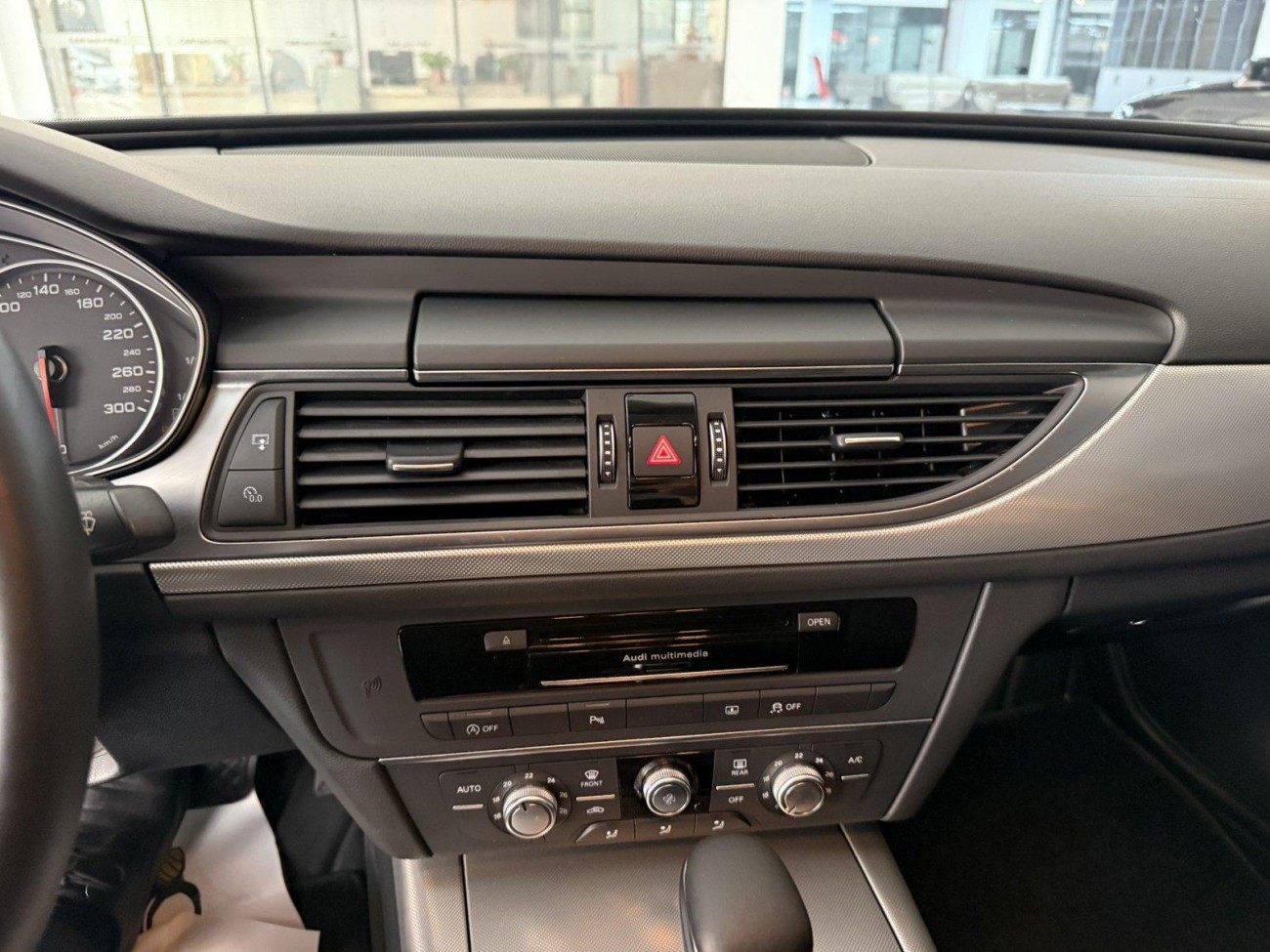 Audi A6L 2016