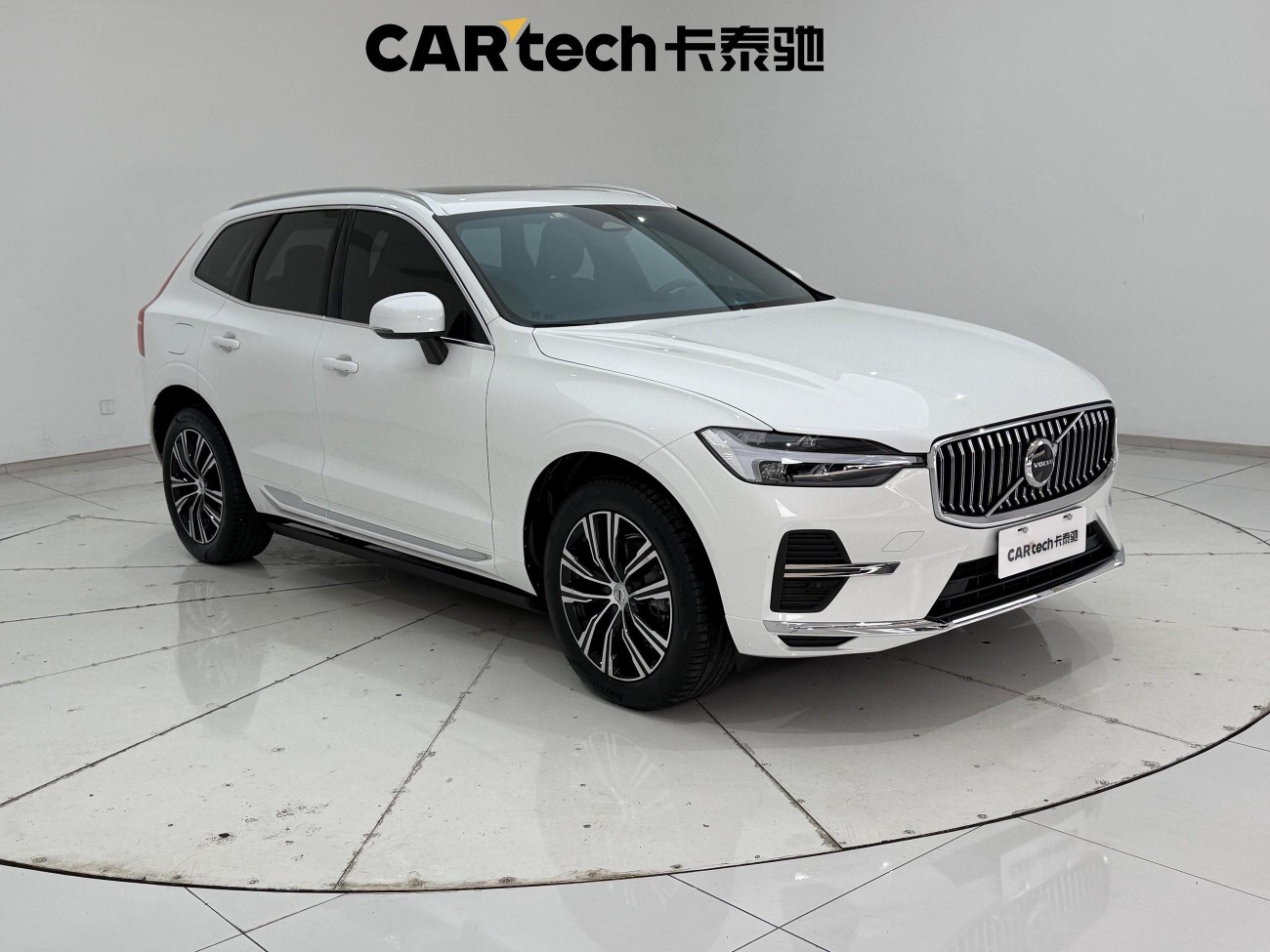 Volvo XC60 2022