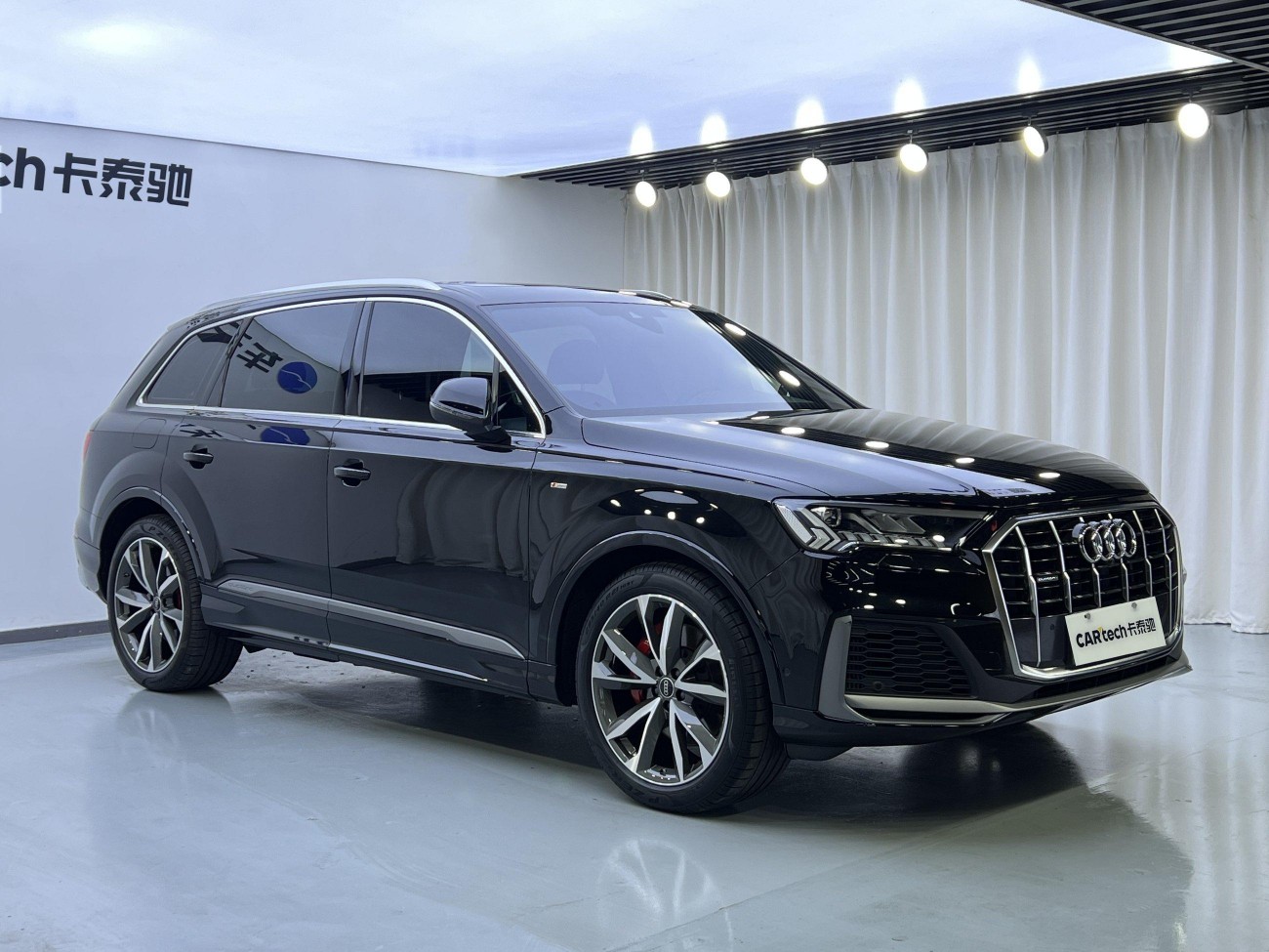 Audi Q7 55 TFSI 2023