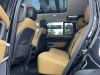 Land Rover Defender 2024