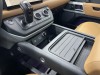 Land Rover Defender 2024