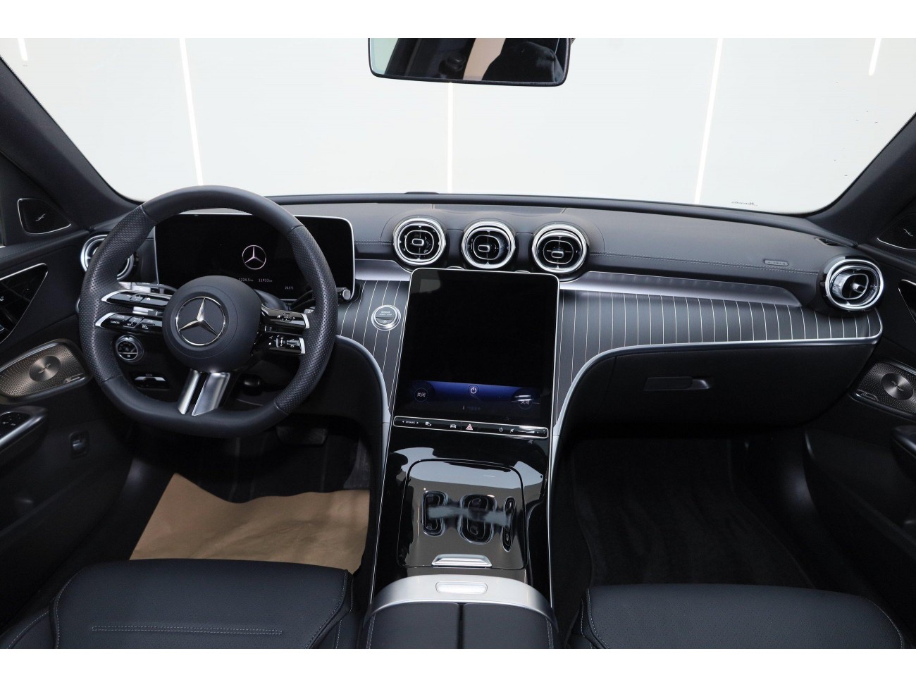 Mercedes-Benz C 260 L 2024