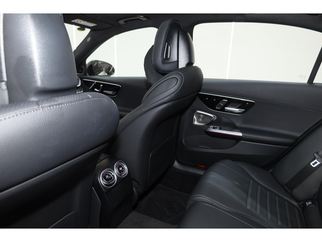 Mercedes-Benz C 260 L 2024