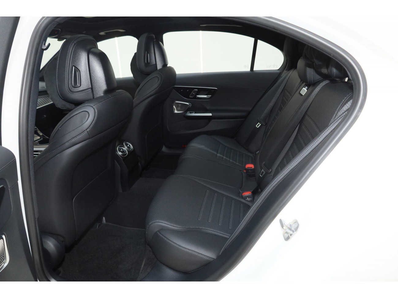 Mercedes-Benz C 260 L 2024