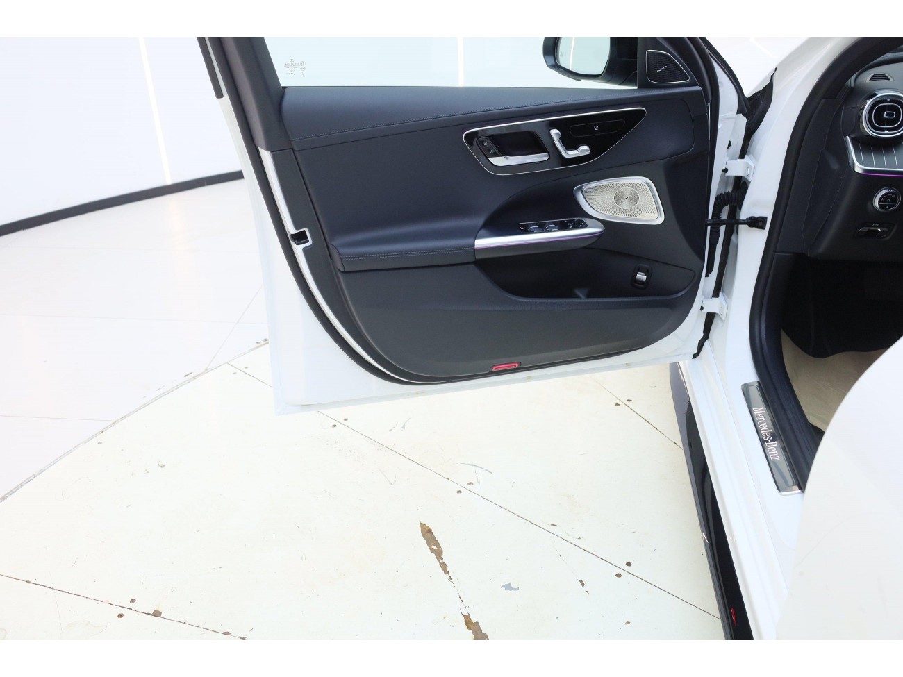Mercedes-Benz C 260 L 2024