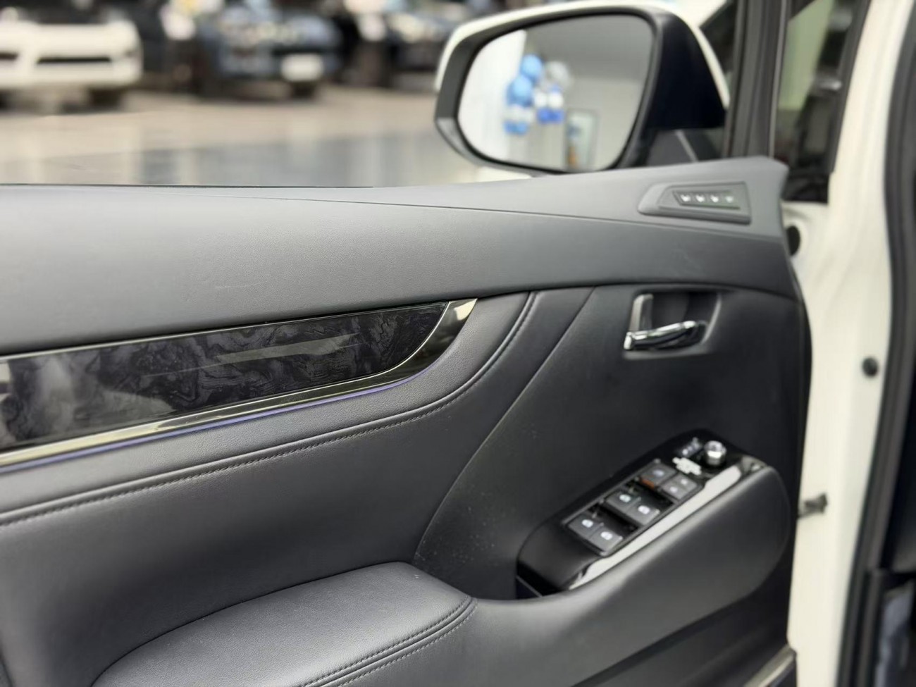 Toyota Vellfire 2020