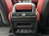 Land Rover Defender 2022