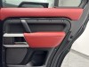 Land Rover Defender 2022