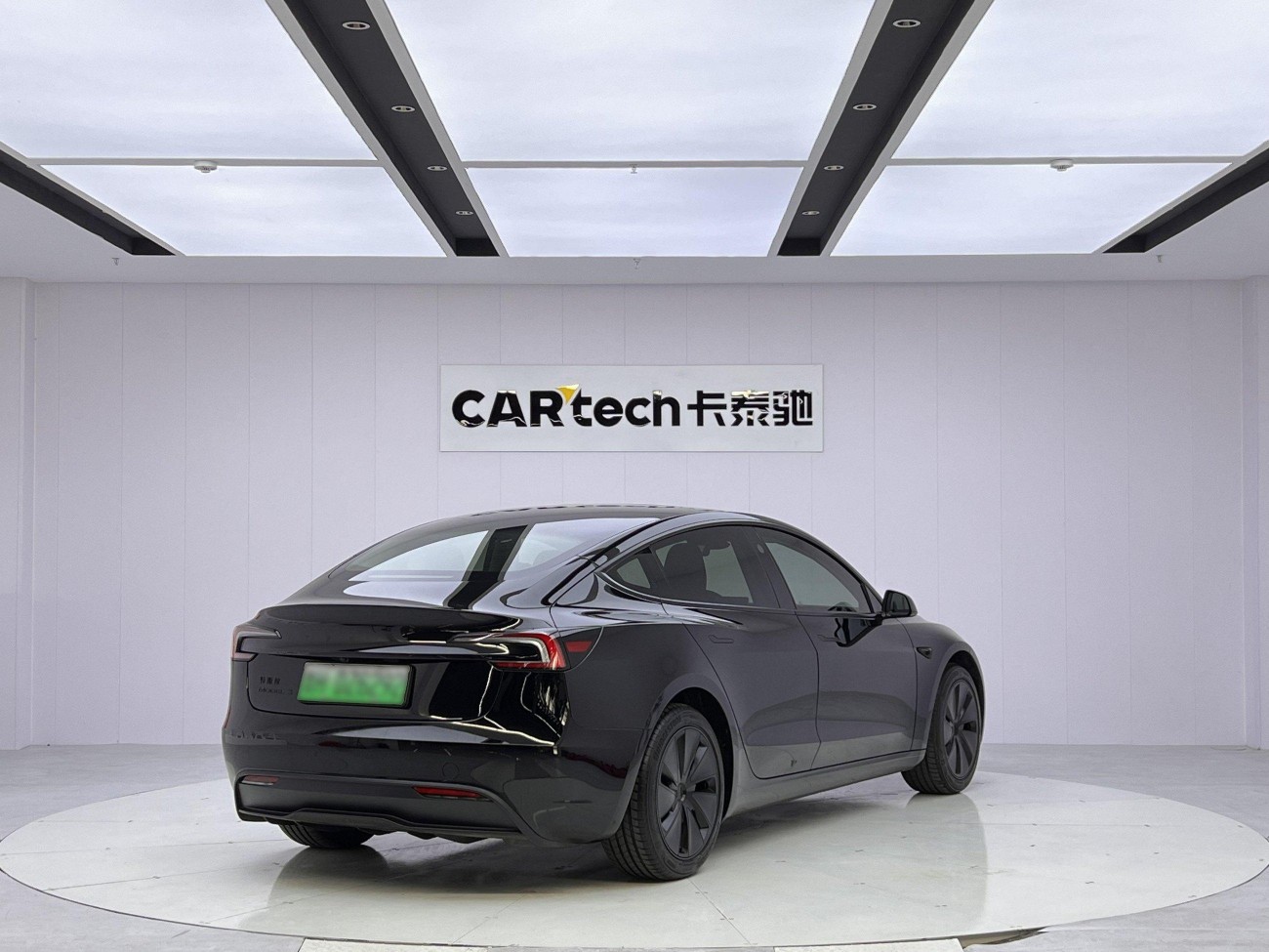 Tesla Model 3 2026