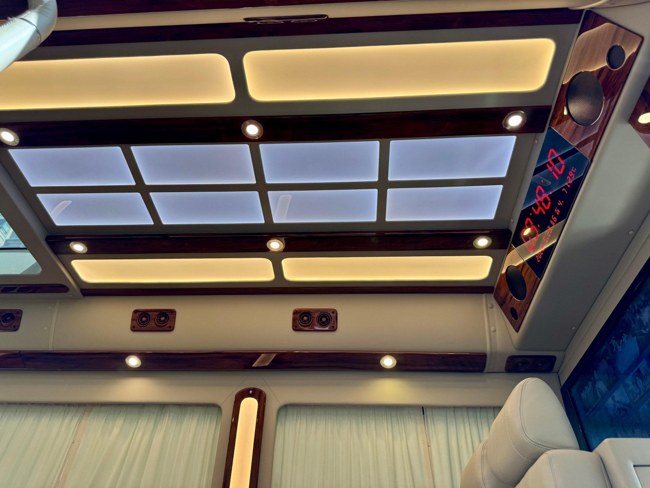 Toyota Coaster 2024