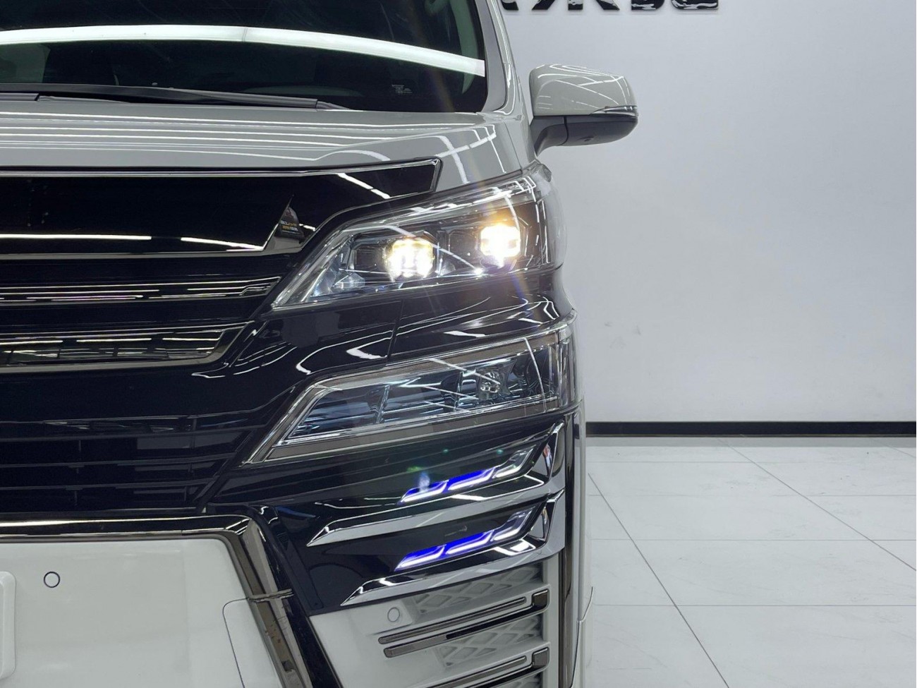 Toyota Vellfire 2022