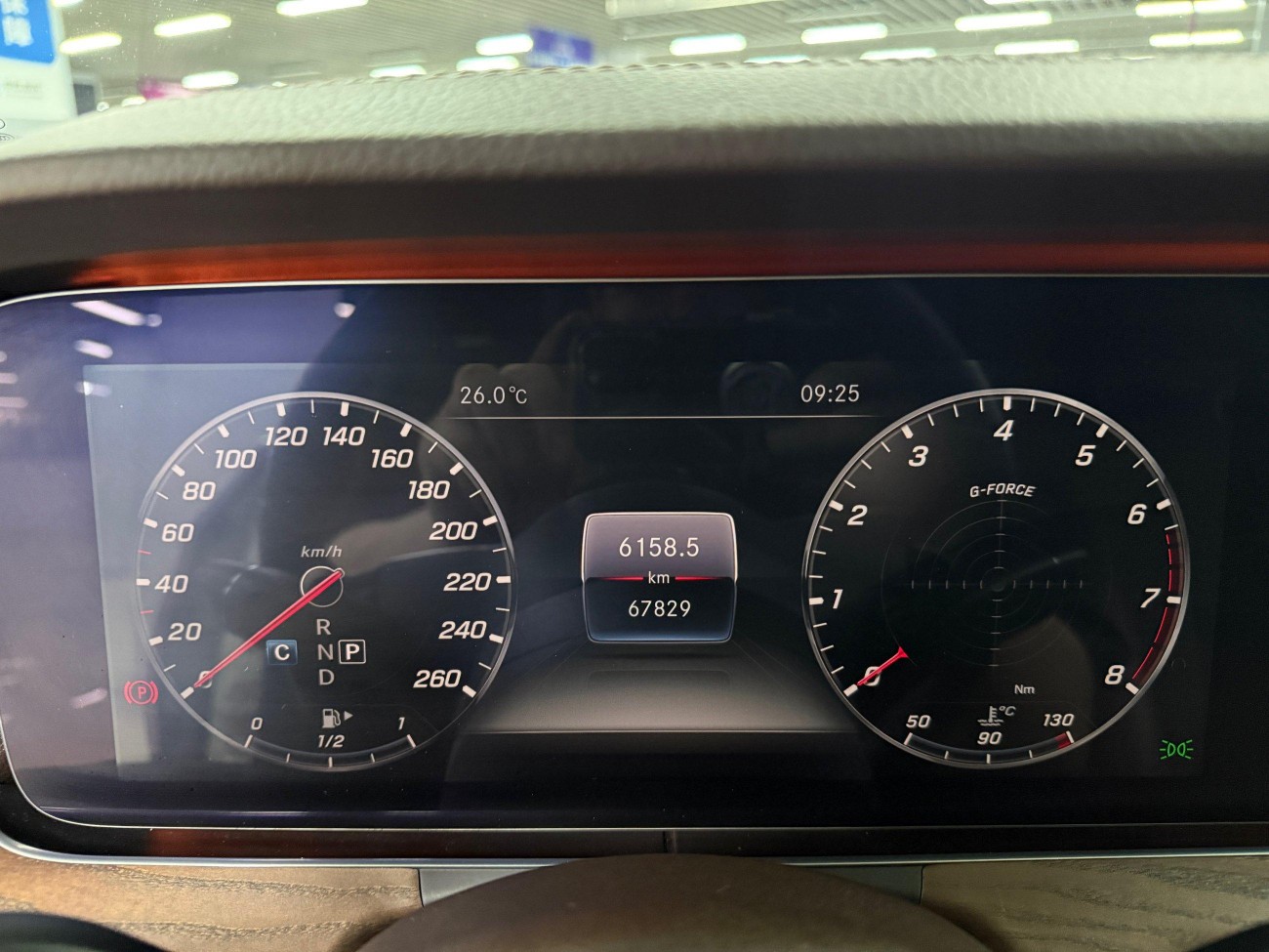 Mercedes-Benz E 300 L 2025