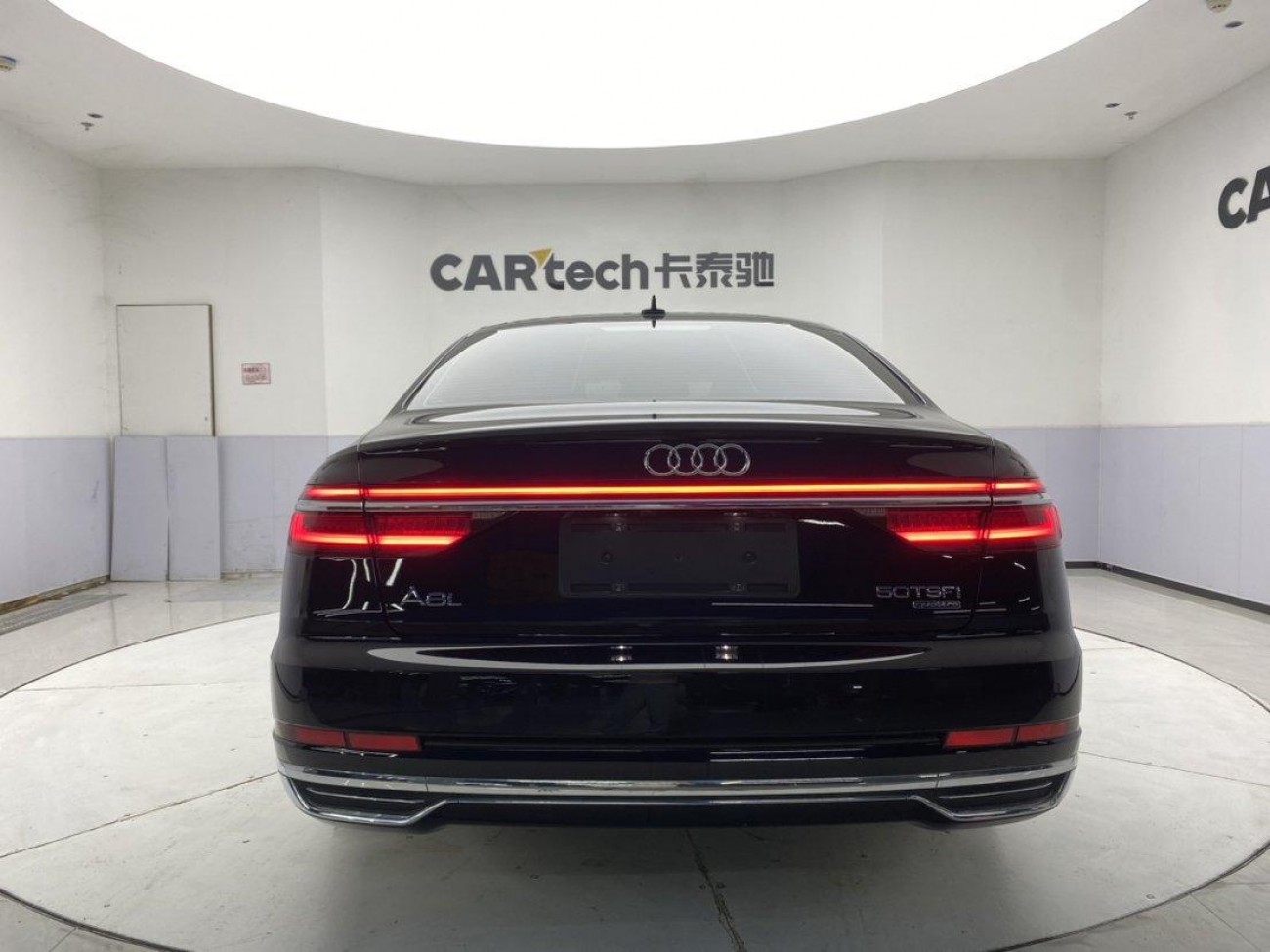 Audi A8L 50 TFSI 2022