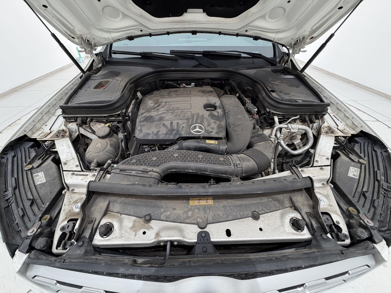 Mercedes-Benz GLC 260 L 2020