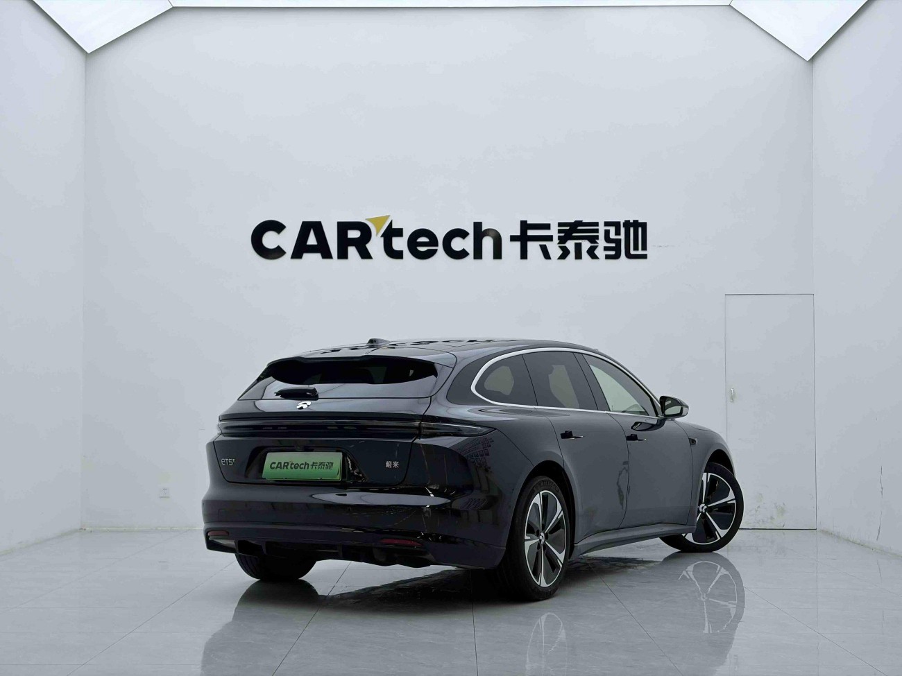 NIO ET5 2025