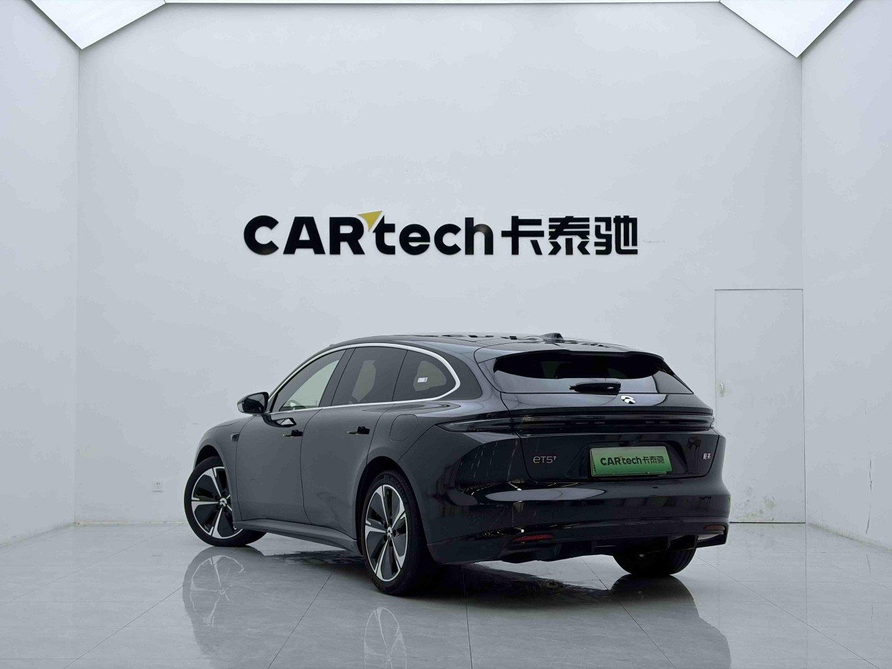 NIO ET5 2025