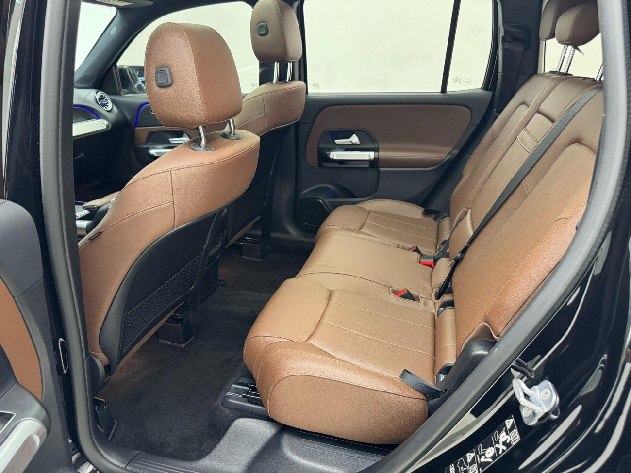Mercedes-Benz GLB 2023