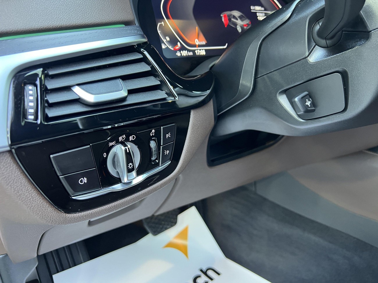 BMW 530Li 2024