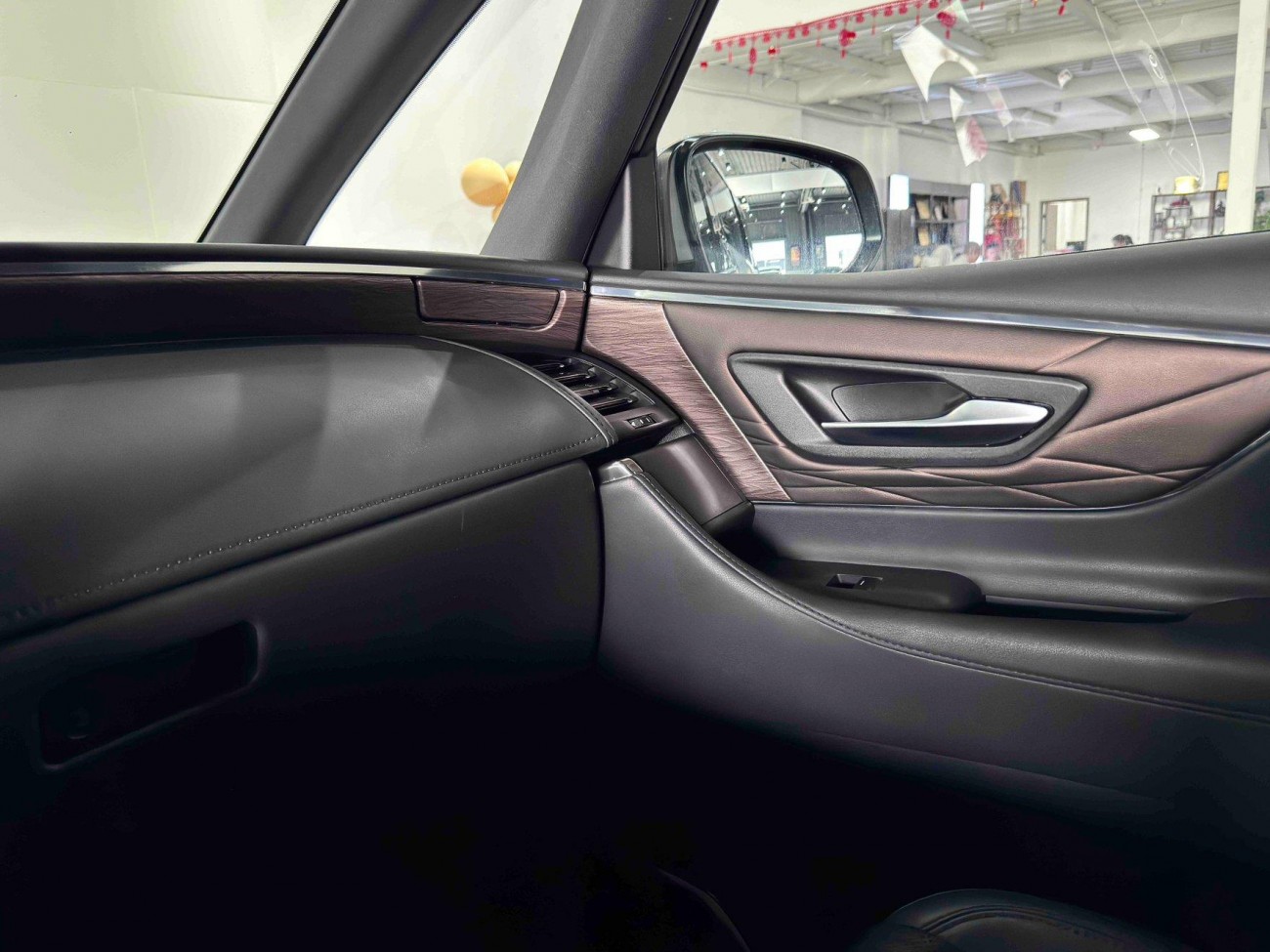 Toyota Alphard 2024