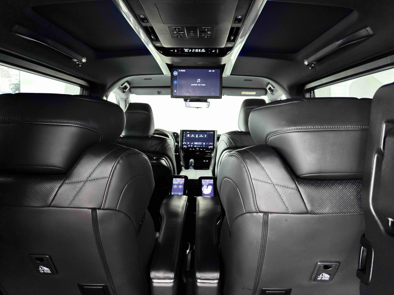 Toyota Alphard 2024