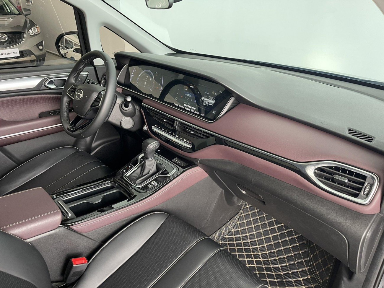 Trumpchi M6 2024