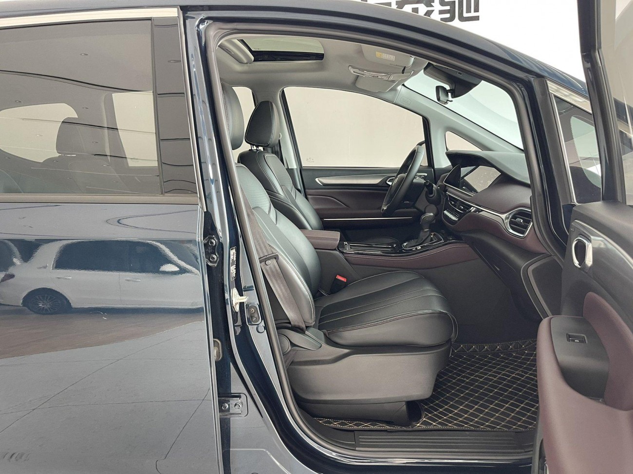 Trumpchi M6 2024