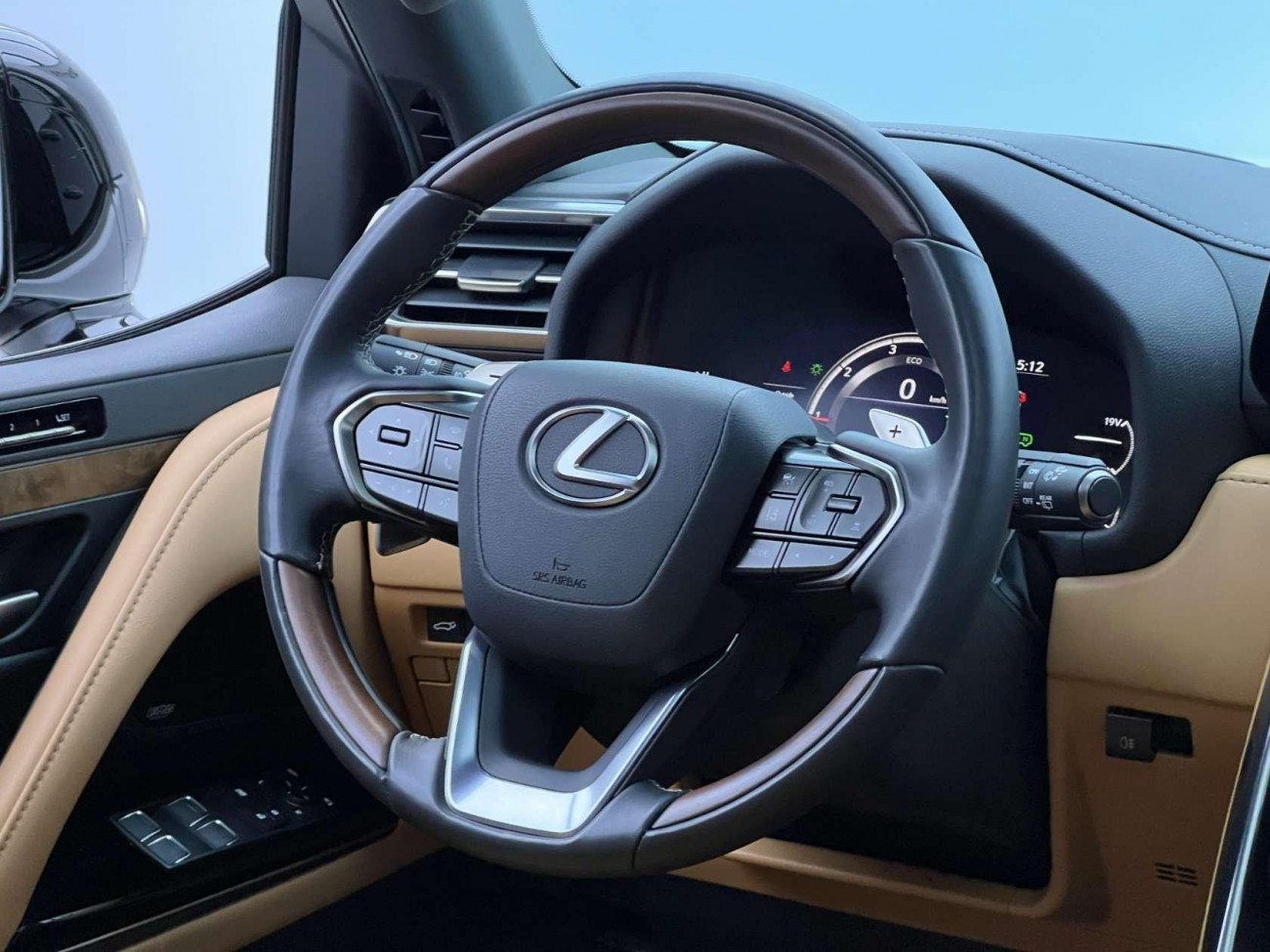 Lexus LX 600 2025