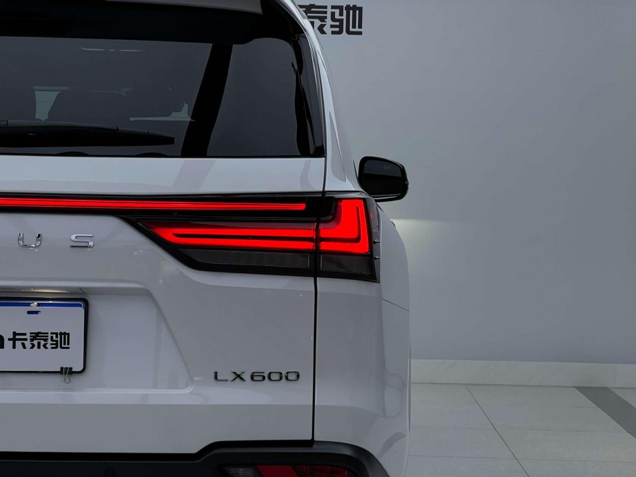 Lexus LX 600 2025