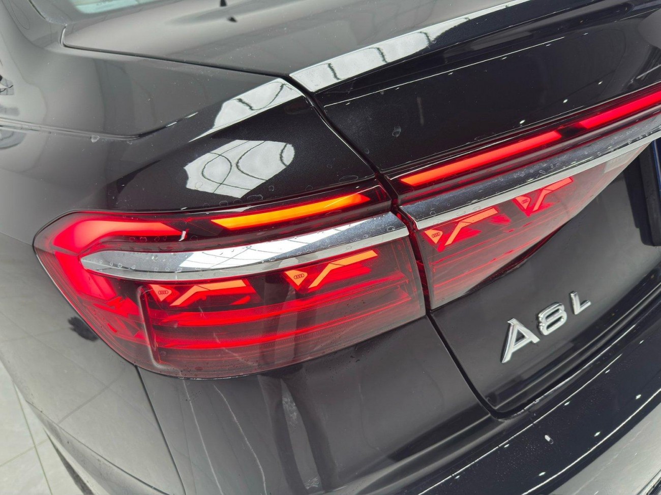 Audi A8L 50 TFSI 2026