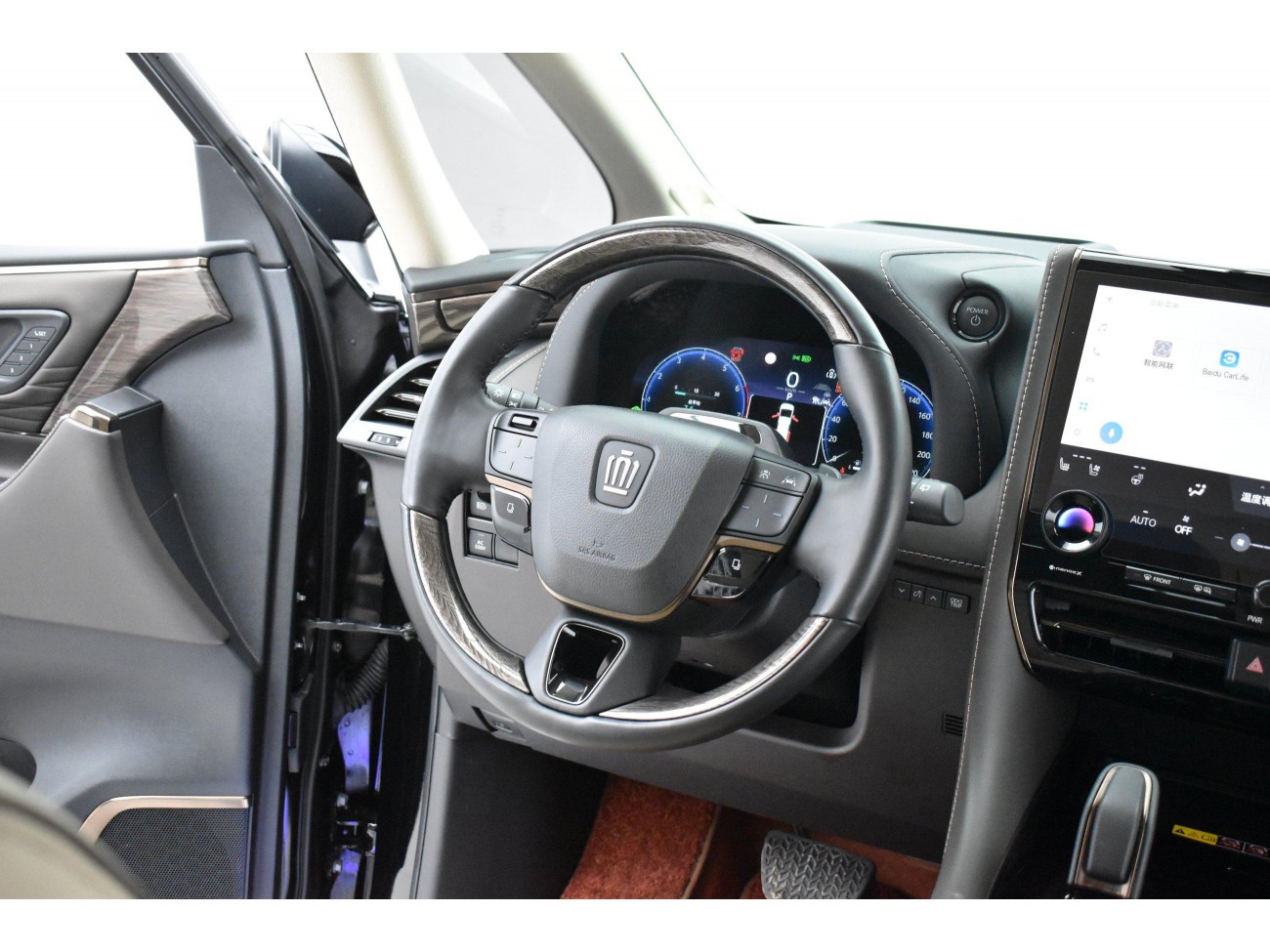 Toyota Vellfire 2024