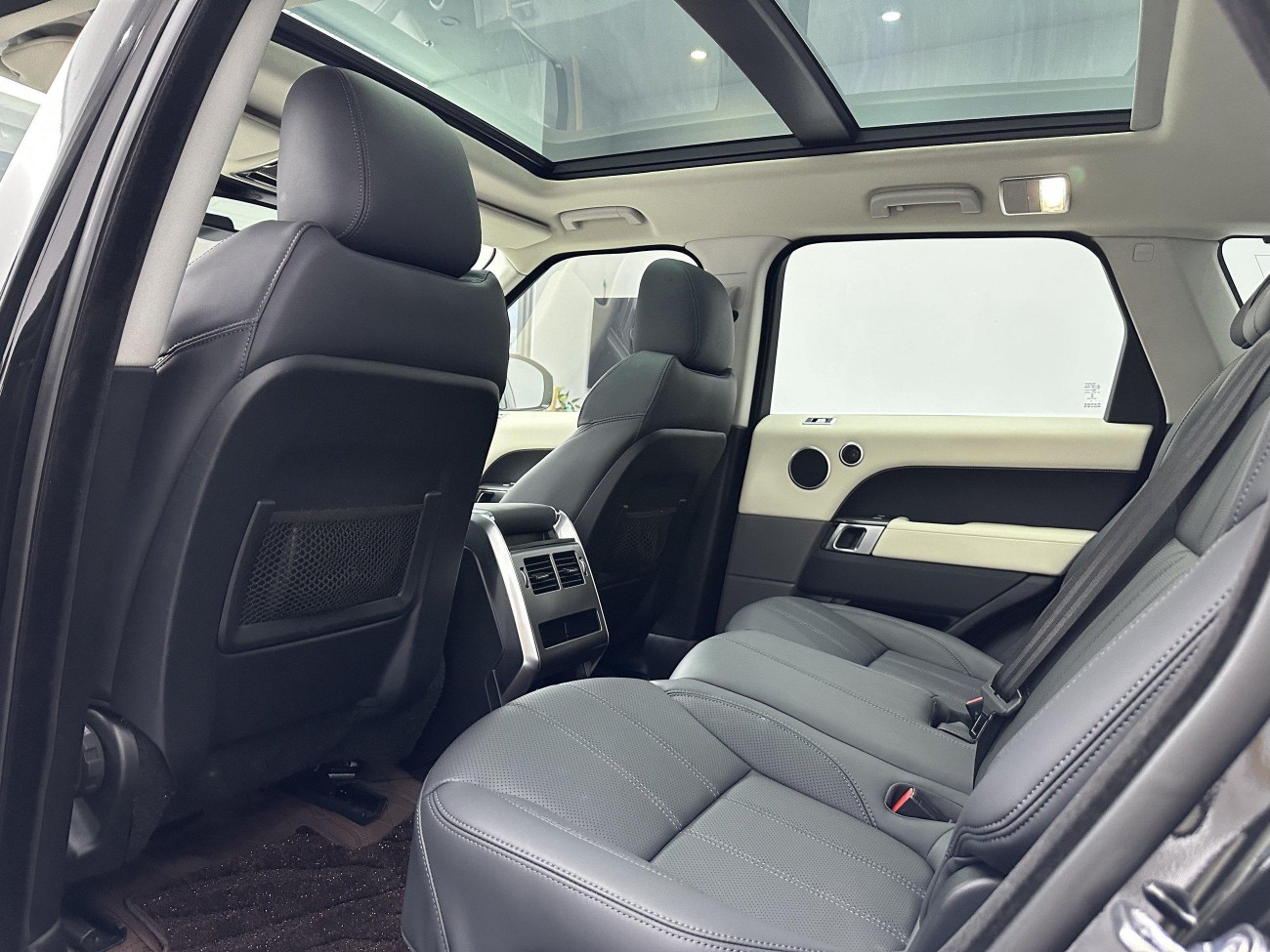 Land Rover Range Rover Sport 2012