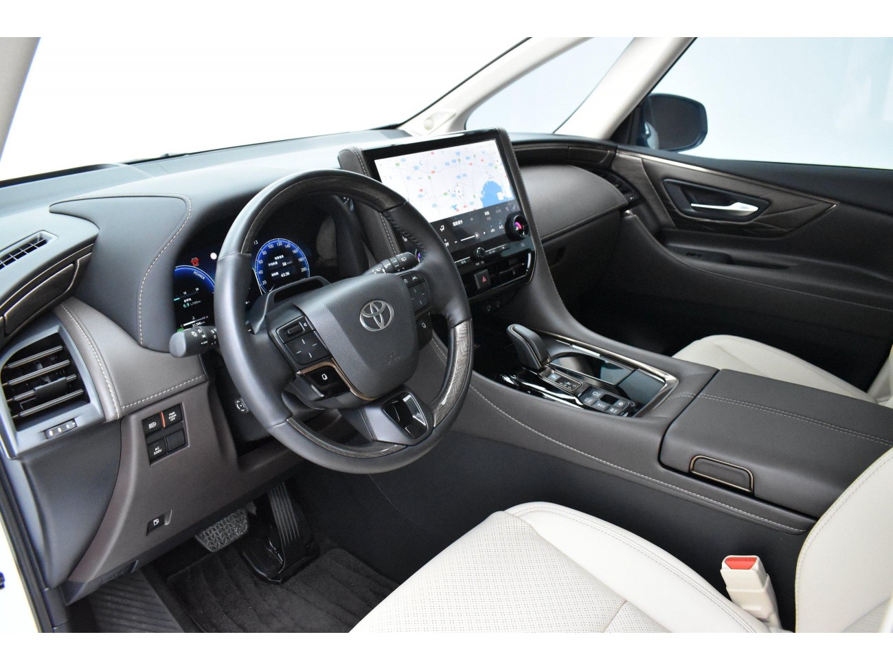Toyota Alphard 2025