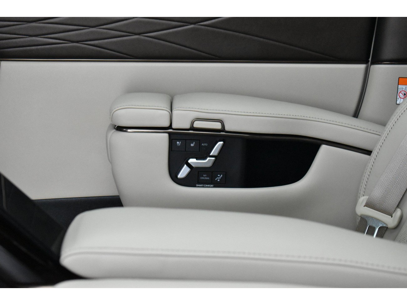 Toyota Alphard 2025