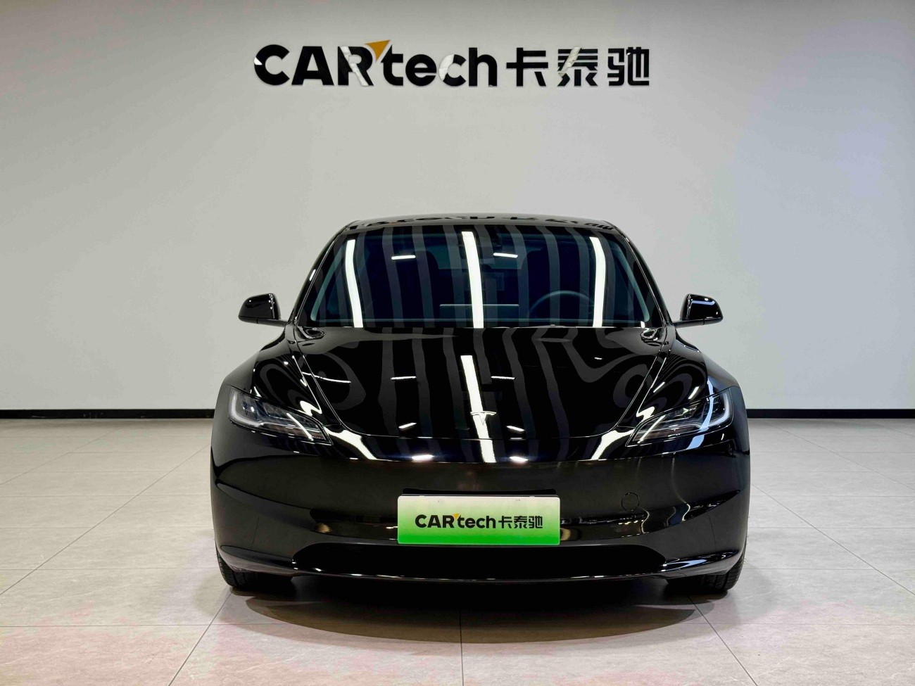 Tesla Model 3 2024