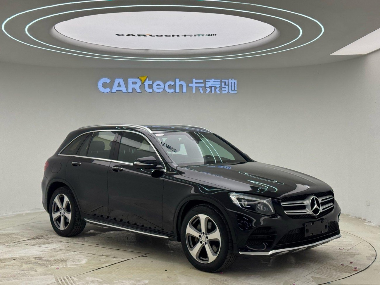 Mercedes-Benz GLC300 4MATIC 2017