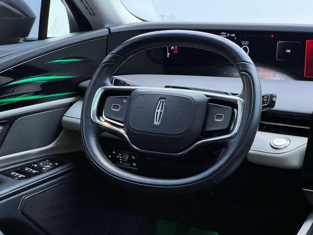 Lincoln Nautilus 2024