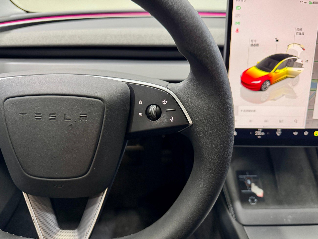 Tesla Model 3 2024