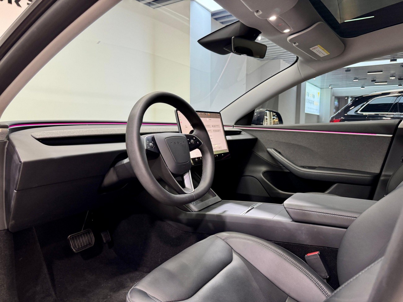 Tesla Model 3 2024