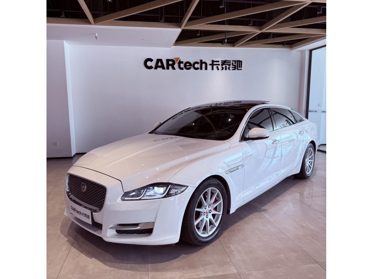 Jaguar XJ 2017