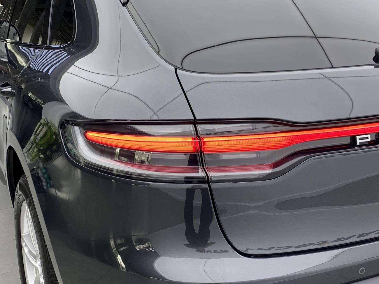 Porsche Macan 2025
