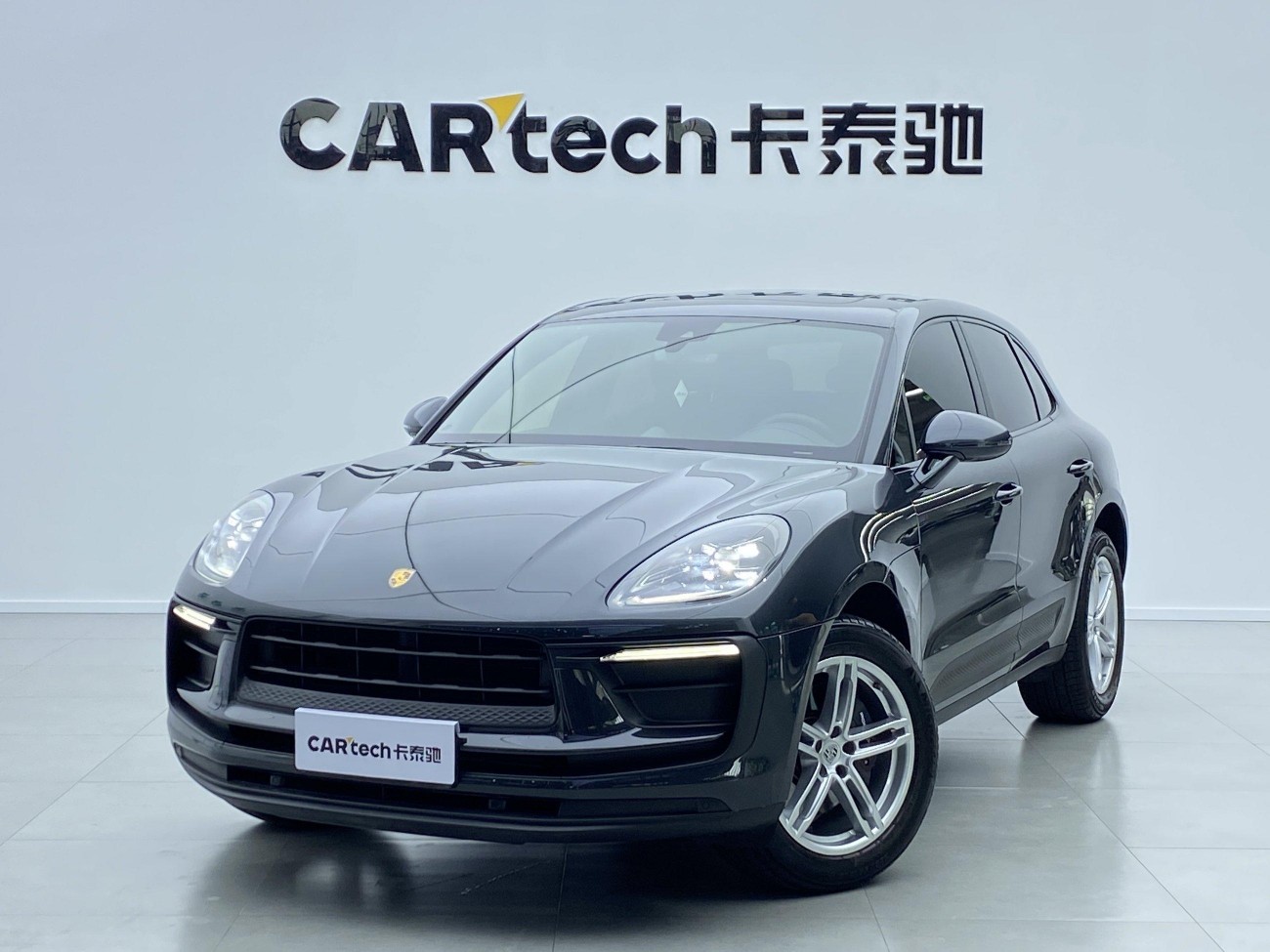 Porsche Macan 2025