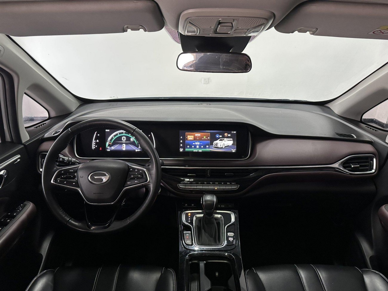 Trumpchi M6 2024